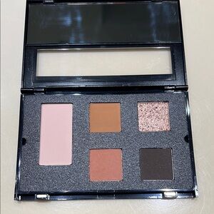 Trish McEvoy /Page and Palette of bronze and caramel colors